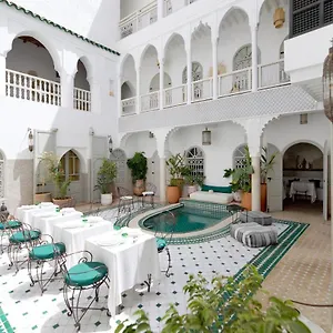 4* Riad Oriental Glory &